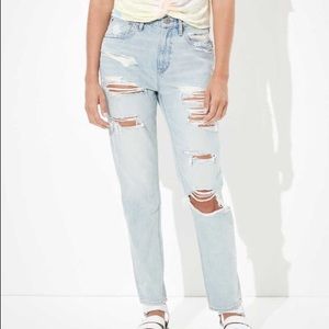 AE 90’s Slim Boyfriend Jeans